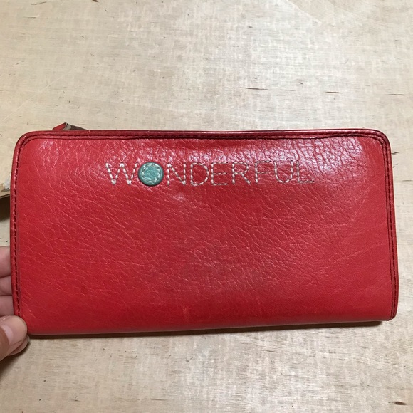 Fossil Hunter Zip Clutch Tomato Wallet Red Leather - Picture 4 of 7